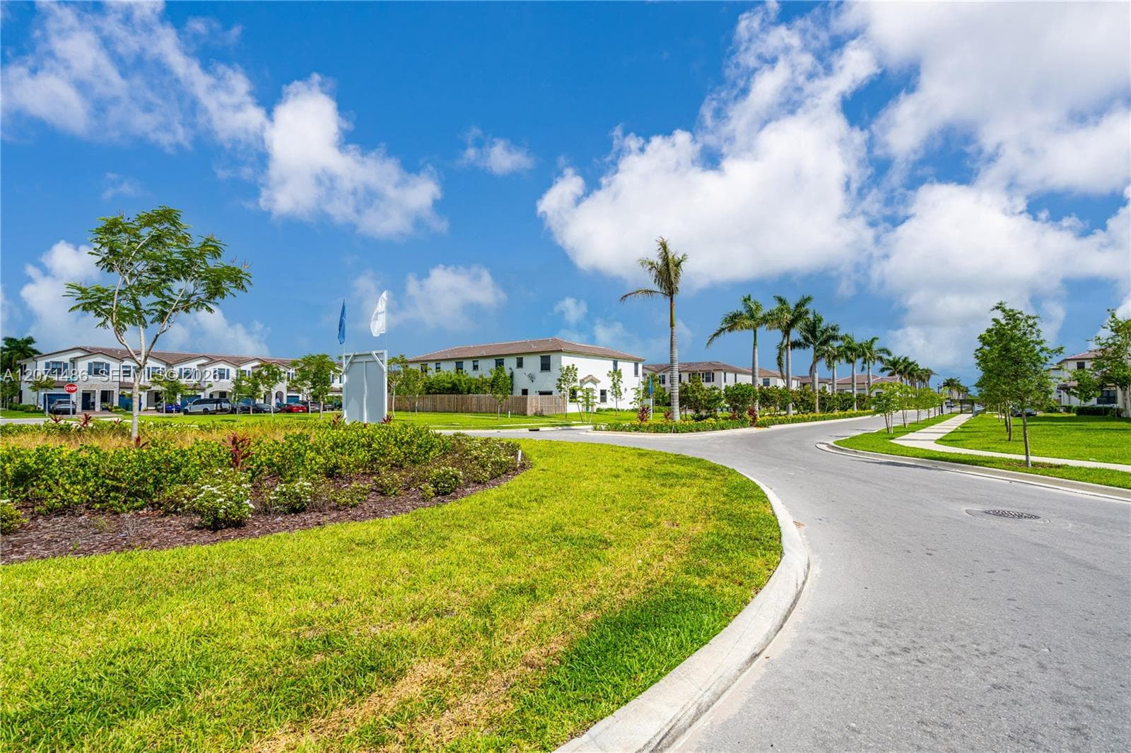 23469 SW 129th Pl, Homestead FL 33032 photo 3