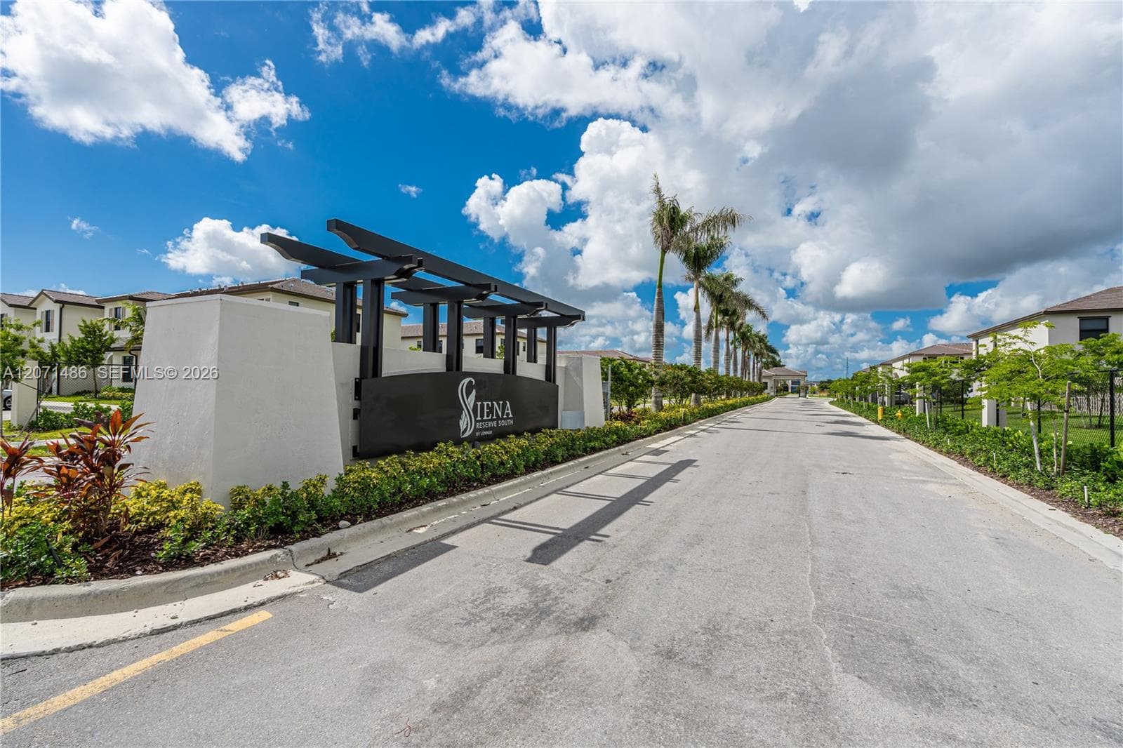 23469 SW 129th Pl, Homestead FL 33032 photo 4