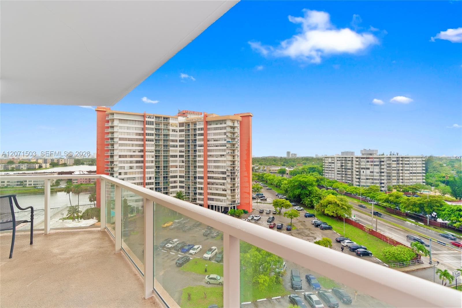 1301 NE Miami Gardens Dr # 1025W, Miami FL 33179 photo 4