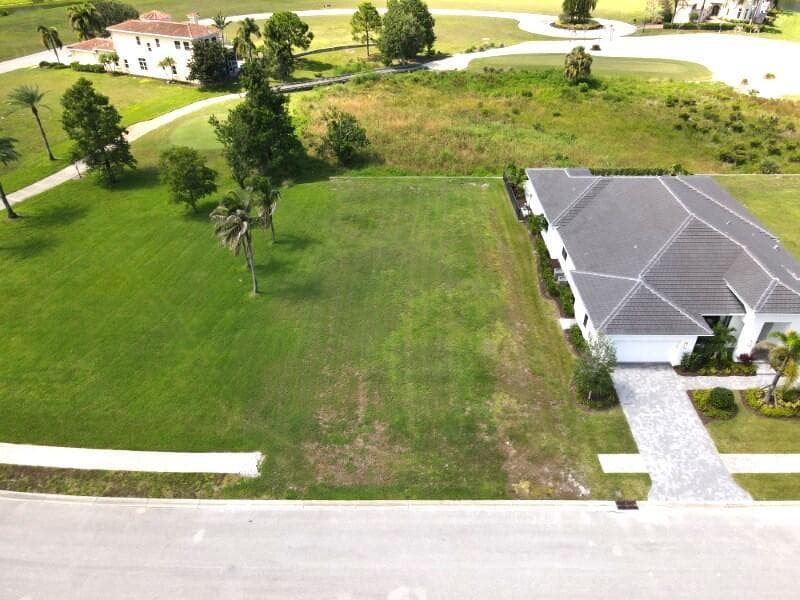 172 SE Rio Angelica, Port St. Lucie FL 34984 photo 2