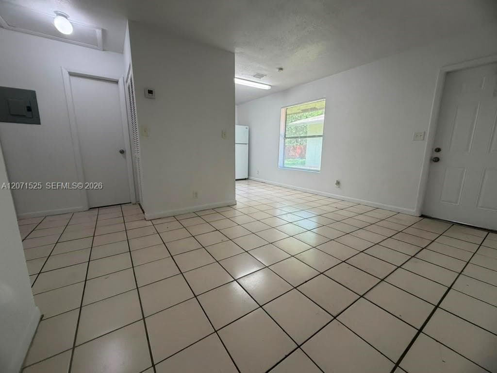 919 NW 2nd Ave # 3, Fort Lauderdale, FL 33311 photo 2