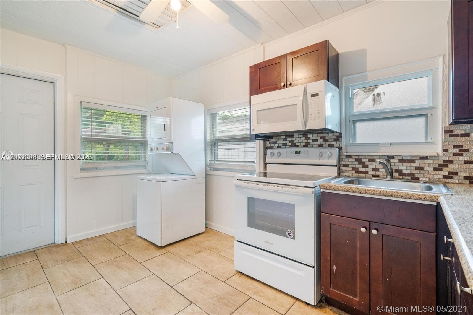 440 NW 93rd St # 440, Miami, FL 33150 photo 3