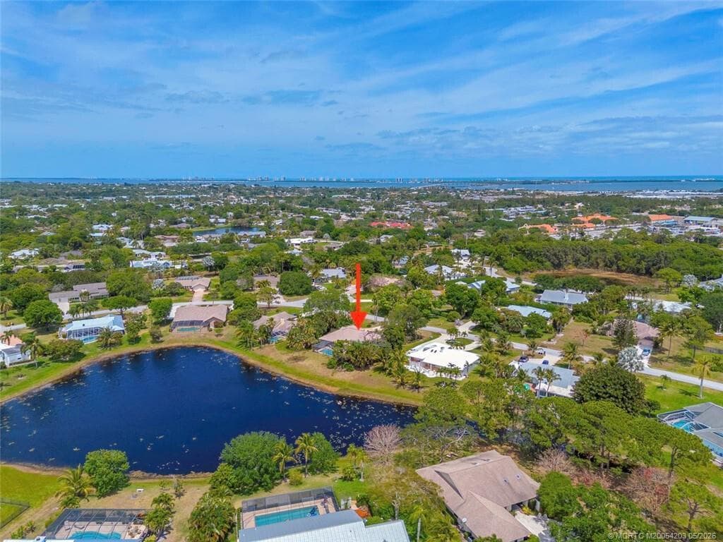3074 NE Loquat Lane, Jensen Beach FL 34957 photo 2