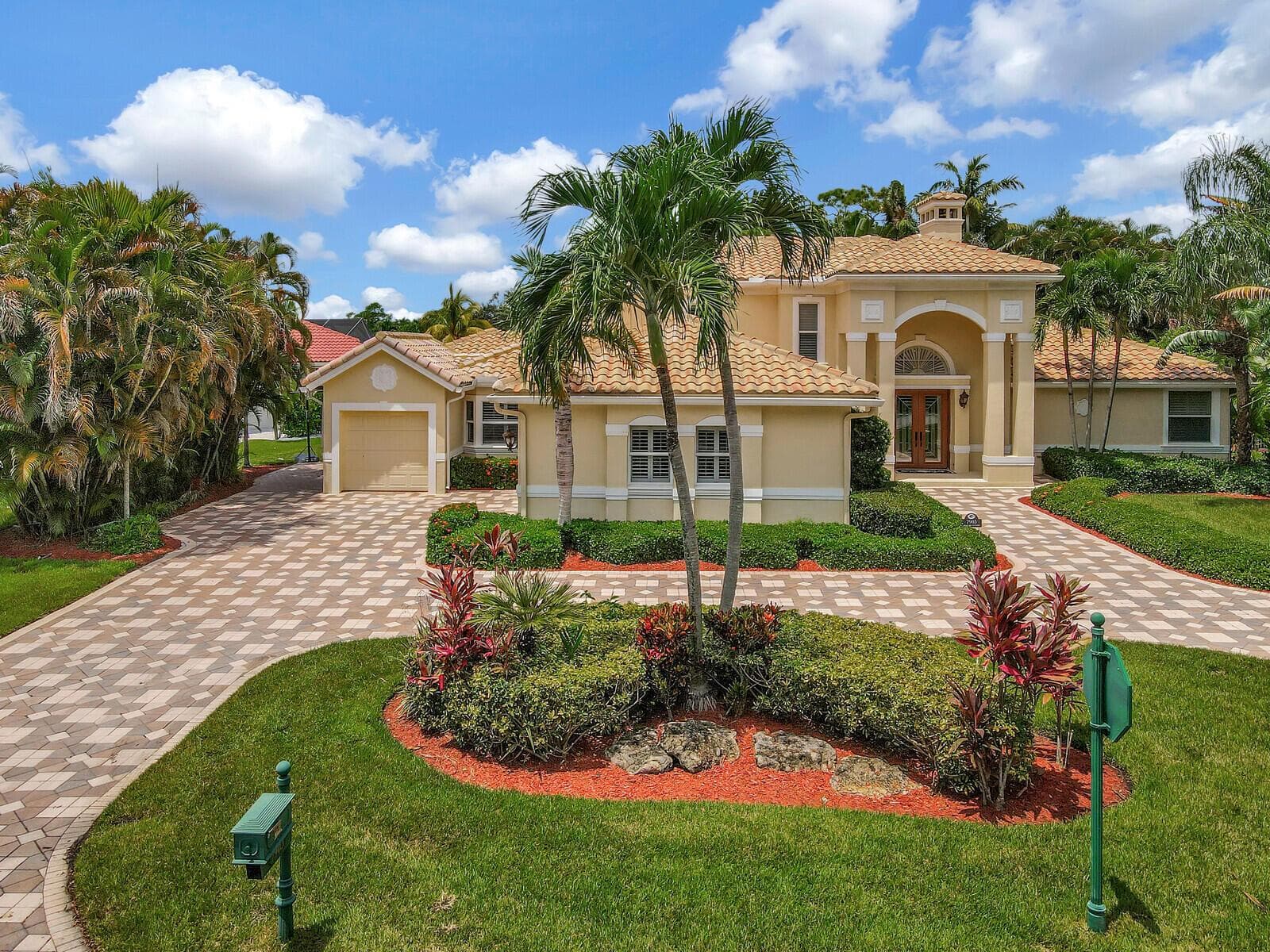 7903 Ironhorse Boulevard, West Palm Beach FL 33412