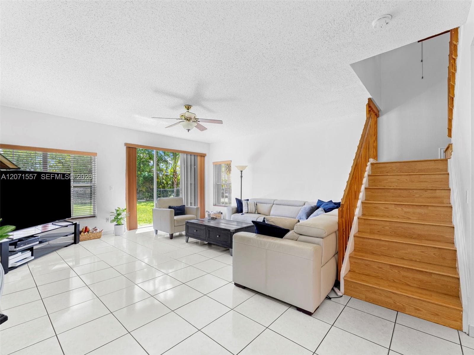 20714 NW 3rd St, Pembroke Pines FL 33029 photo 4
