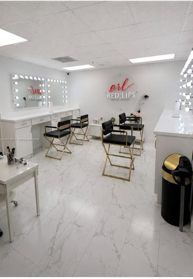 1275 W 47th Pl, Hialeah FL 33012 photo 2