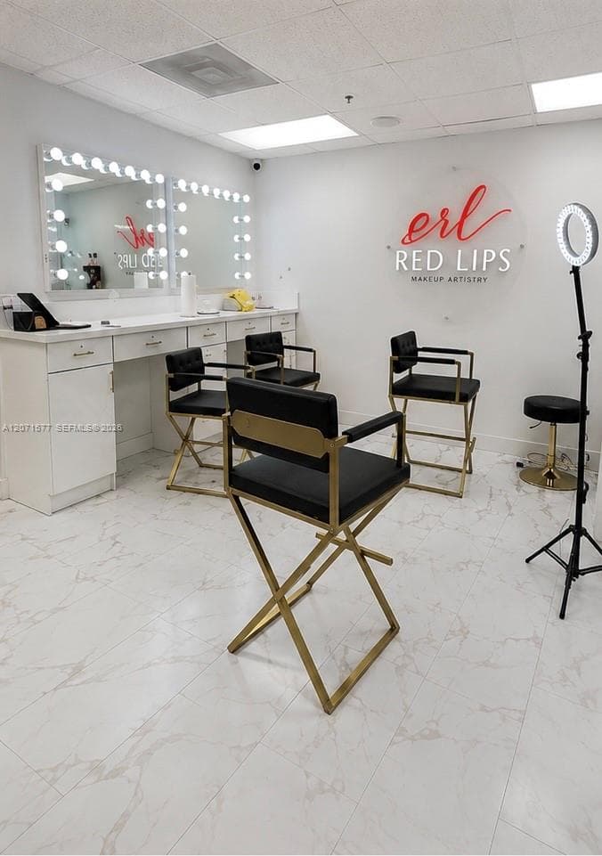 1275 W 47th Pl, Hialeah FL 33012