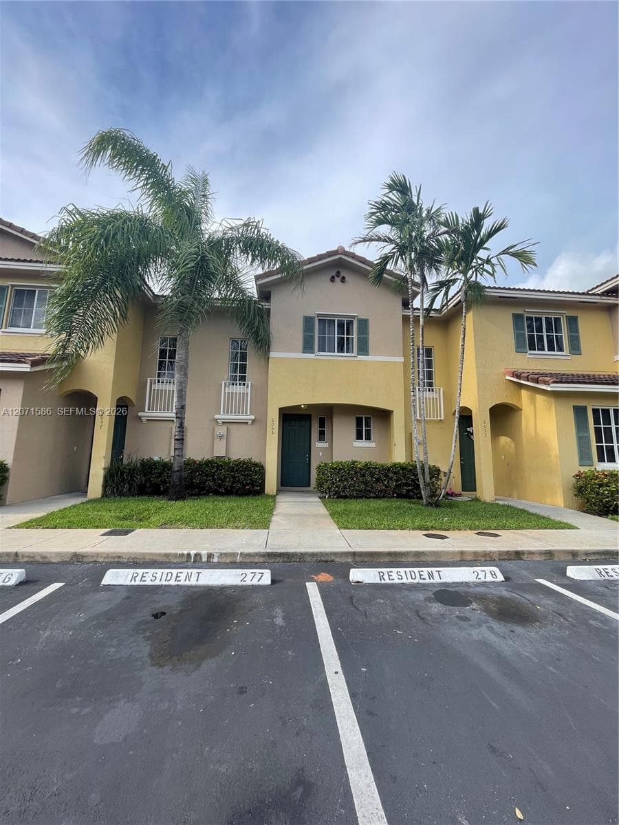 6055 SW 19th Ct # 6055, North Lauderdale FL 33068 photo 4