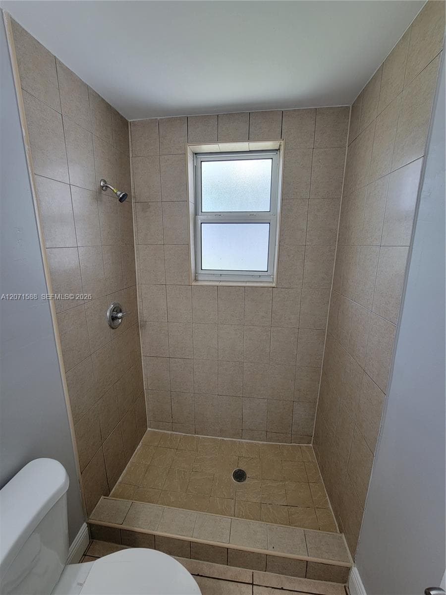 1740 NW 1st Pl # 3, Miami, FL 33136 photo 5