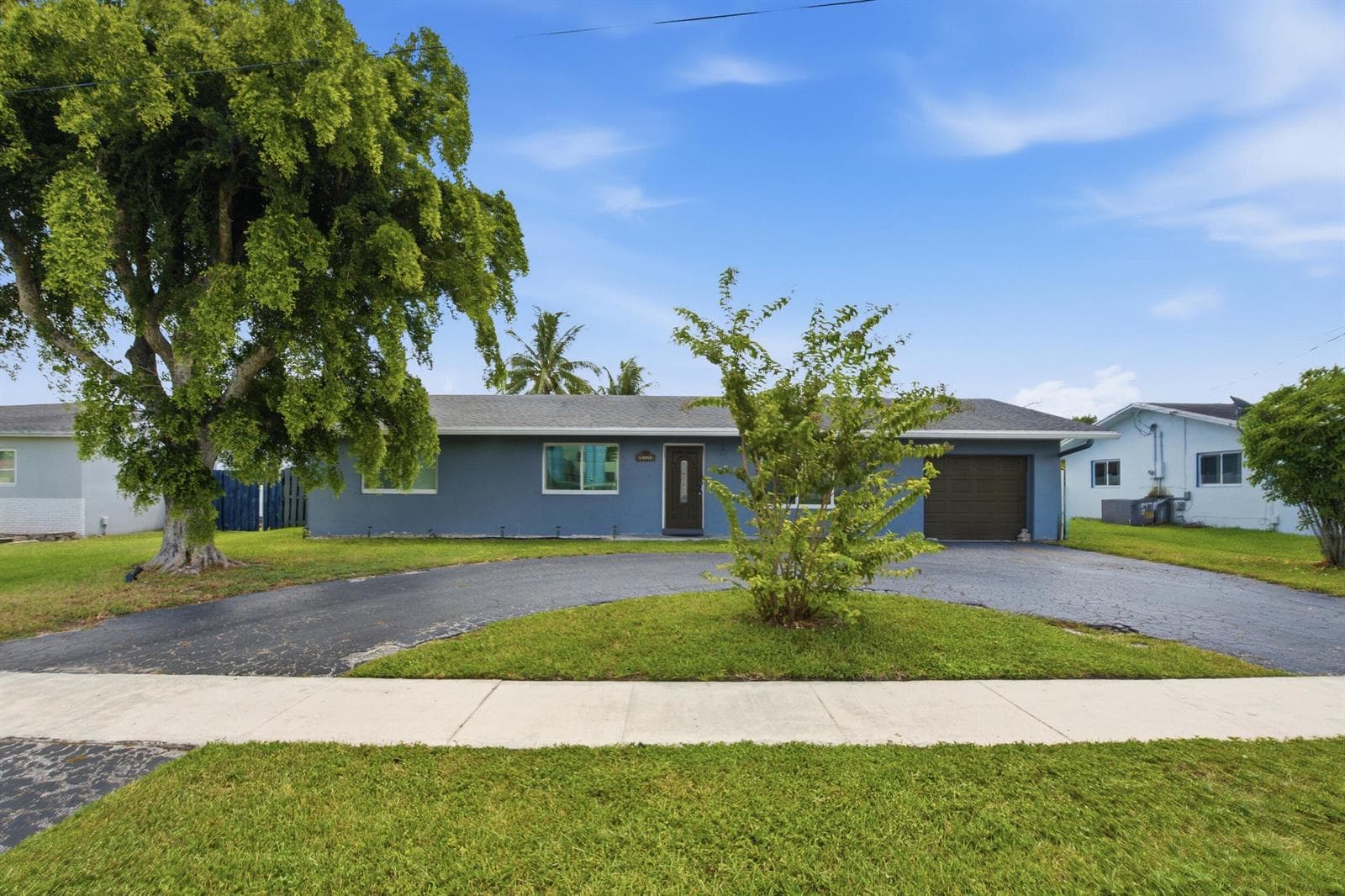 1000 W River Drive, Margate FL 33063