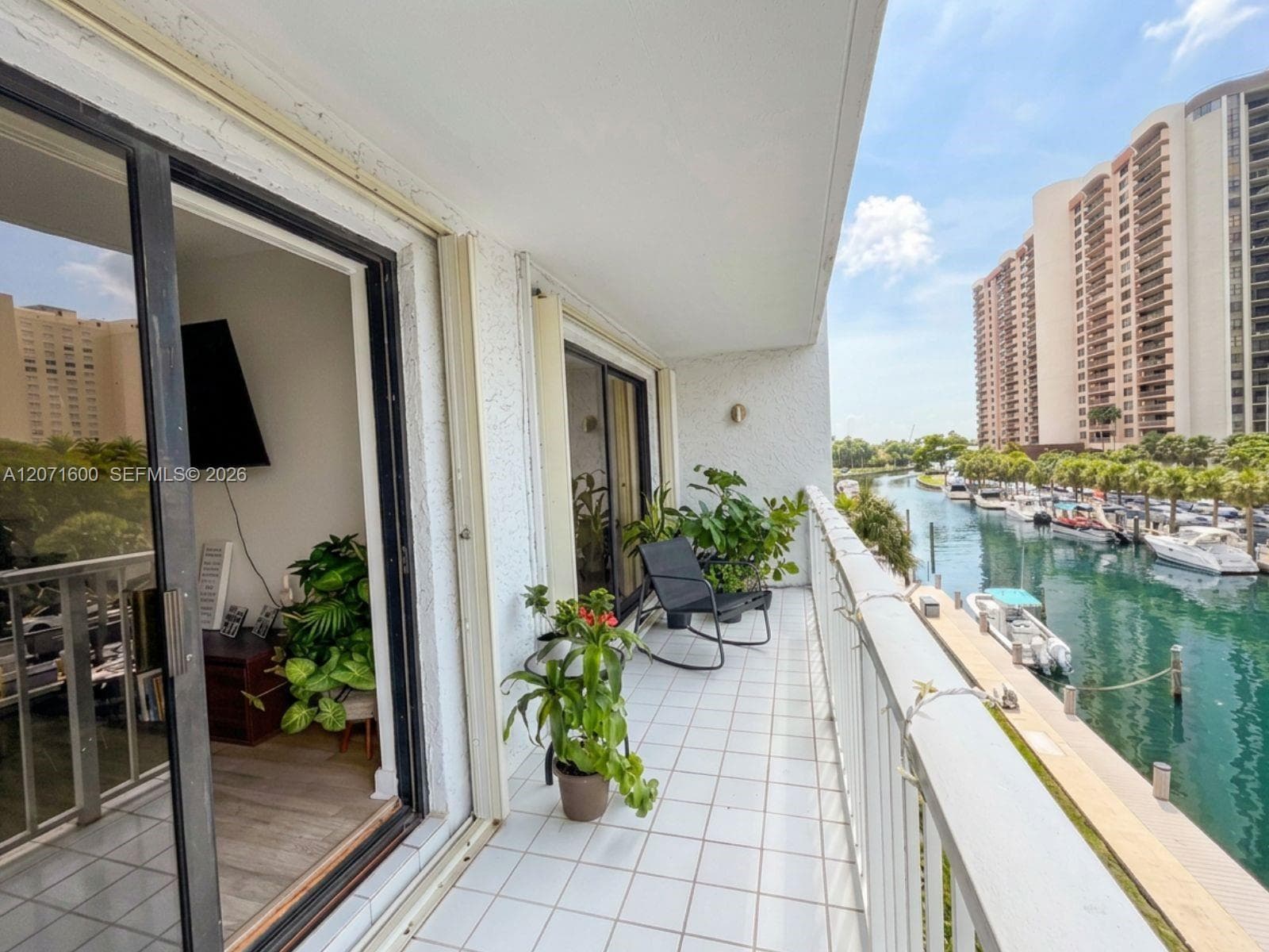 1650 NE 115th St # 403, Miami FL 33181 photo 4