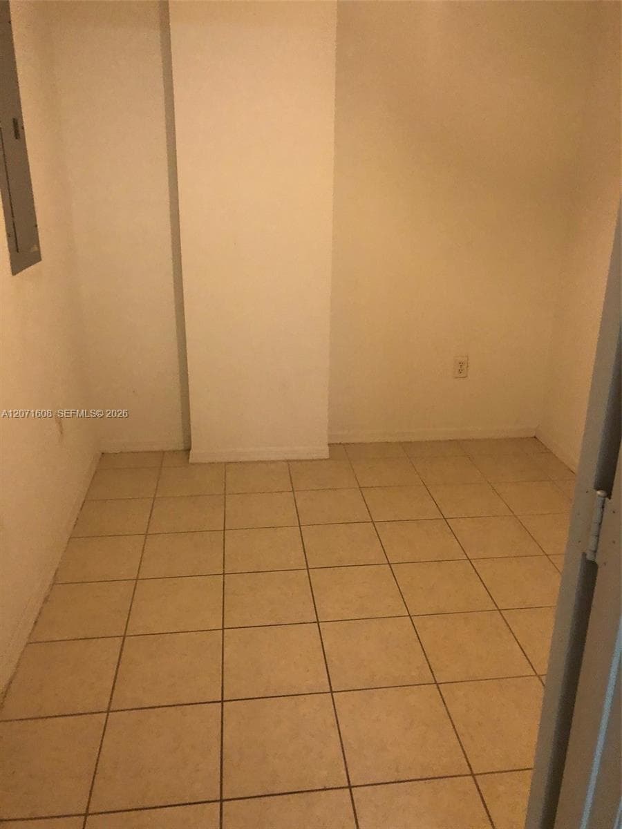 218 NW 12th Ave # 802, Miami FL 33128 photo 2