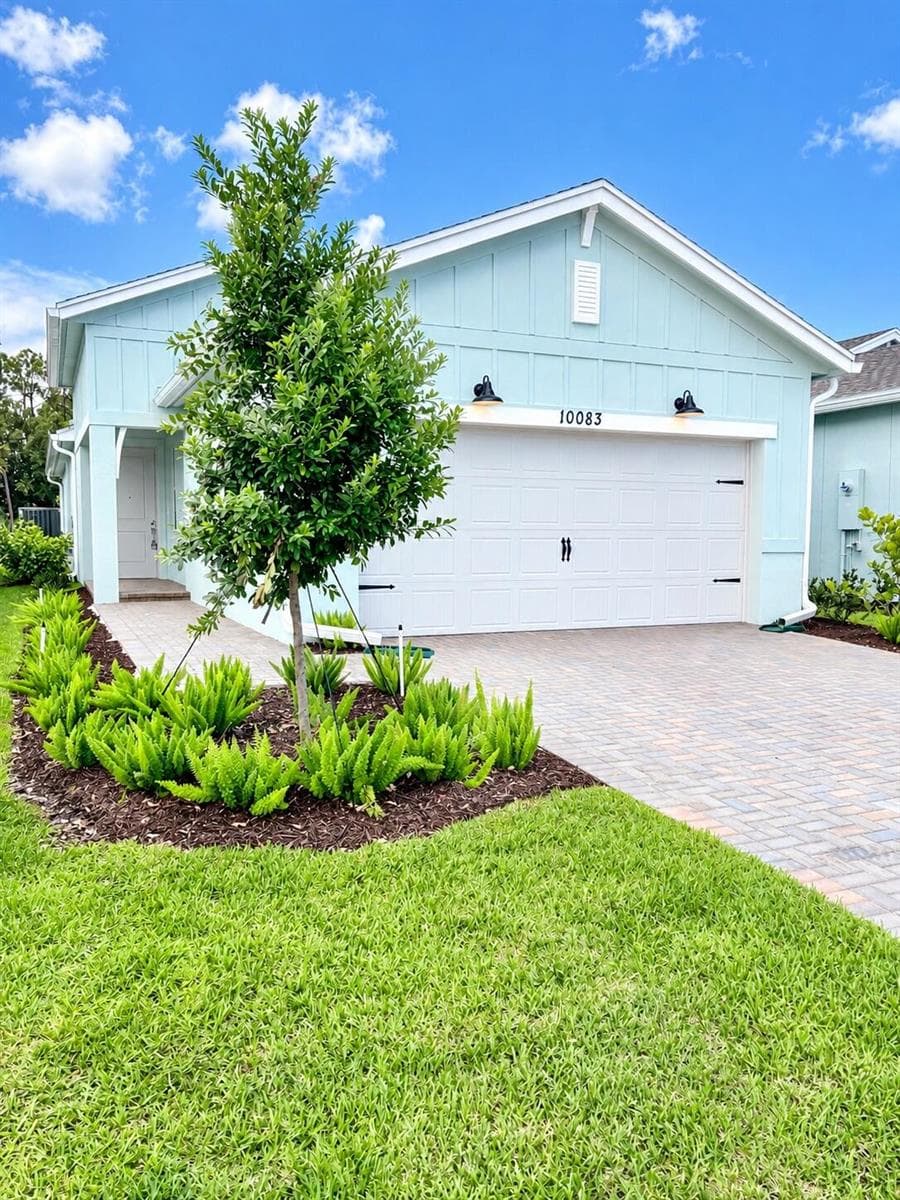 10083 NW Dreamweaver Road, Port St. Lucie FL 34987 photo 2