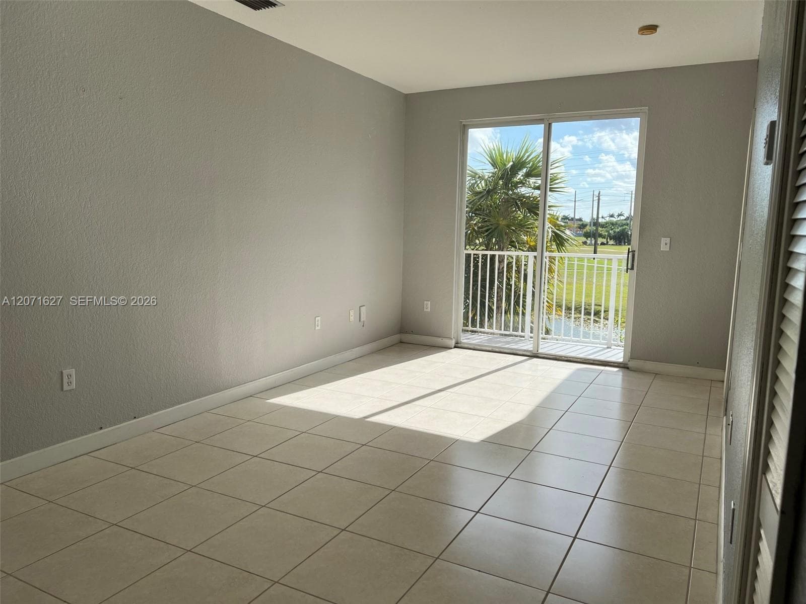 17630 NW 73rd Ave # 203-4, Hialeah FL 33015 photo 3