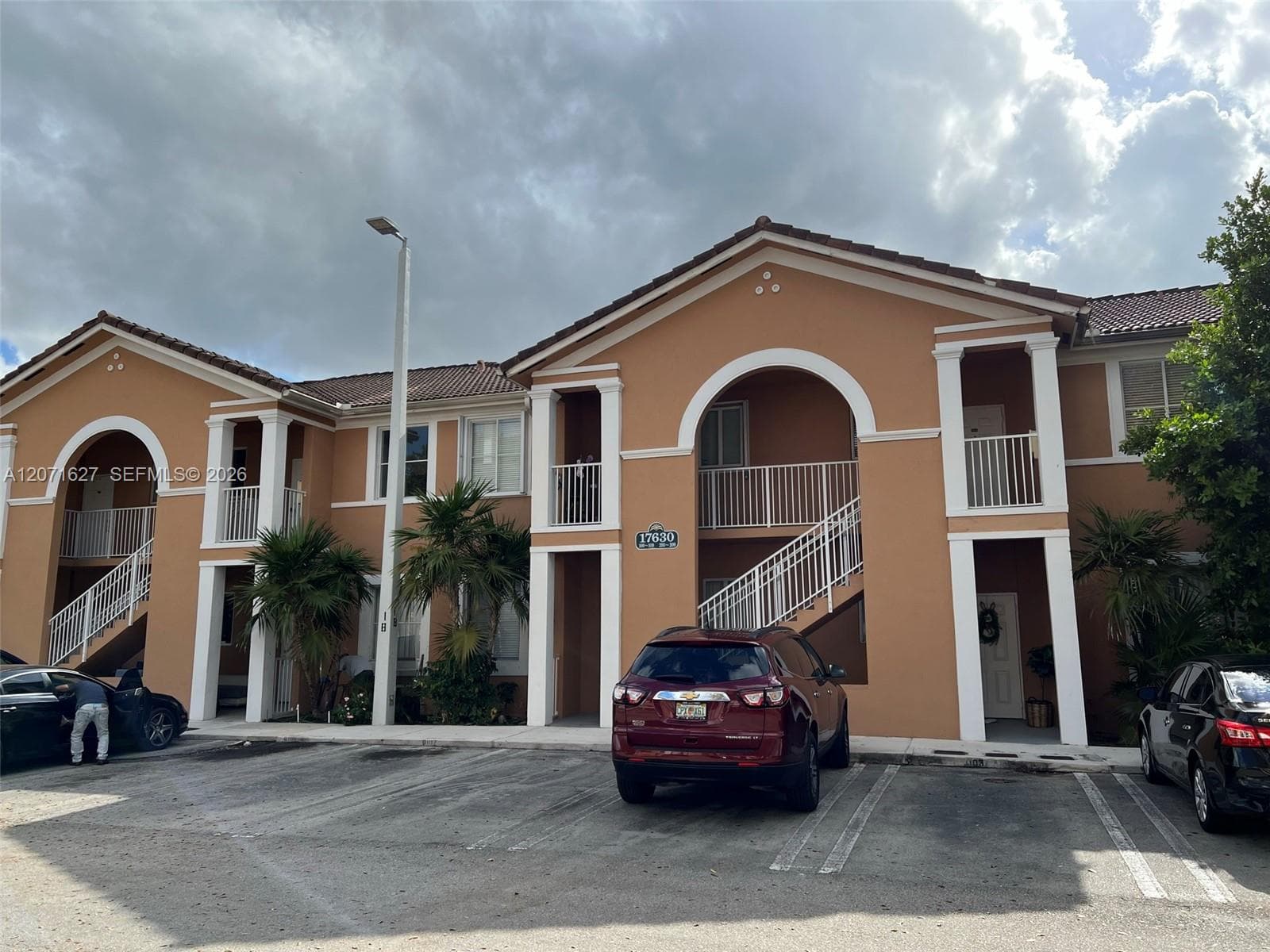 17630 NW 73rd Ave # 203-4, Hialeah FL 33015