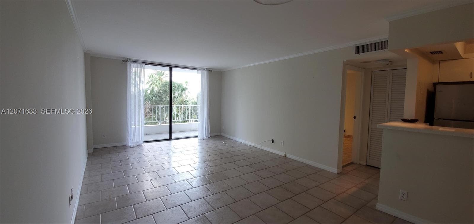 200 SE 15th Rd # 5H, Miami FL 33129 photo 2