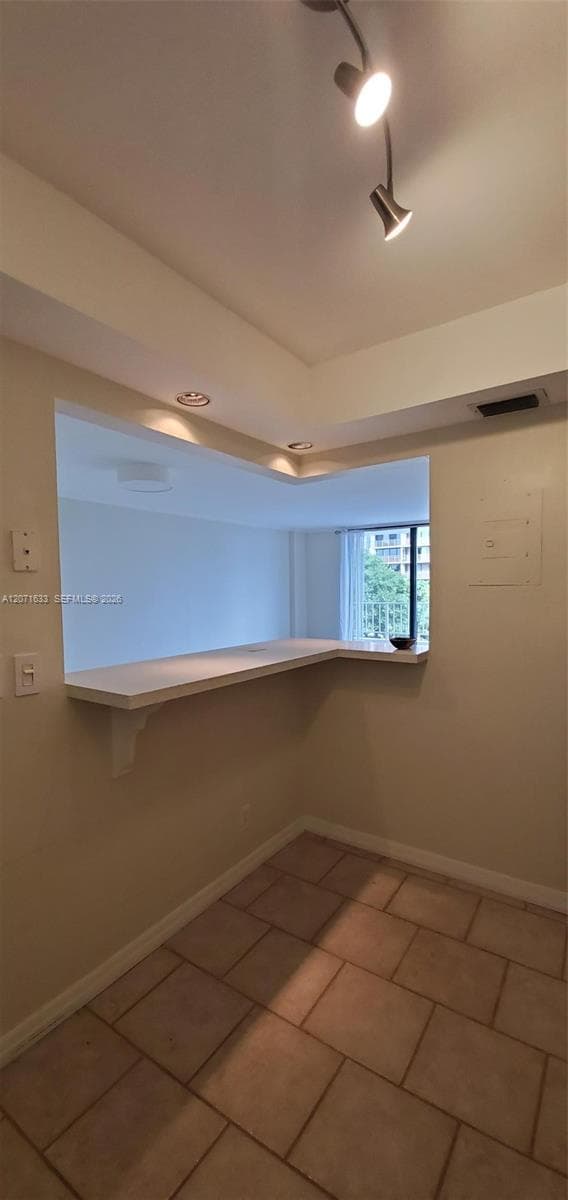 200 SE 15th Rd # 5H, Miami FL 33129 photo 5