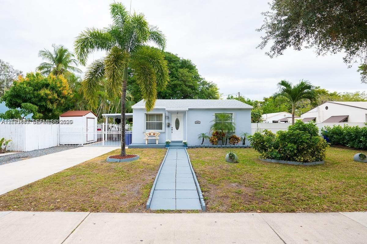 307 N 28th Ave # -, Hollywood FL 33020
