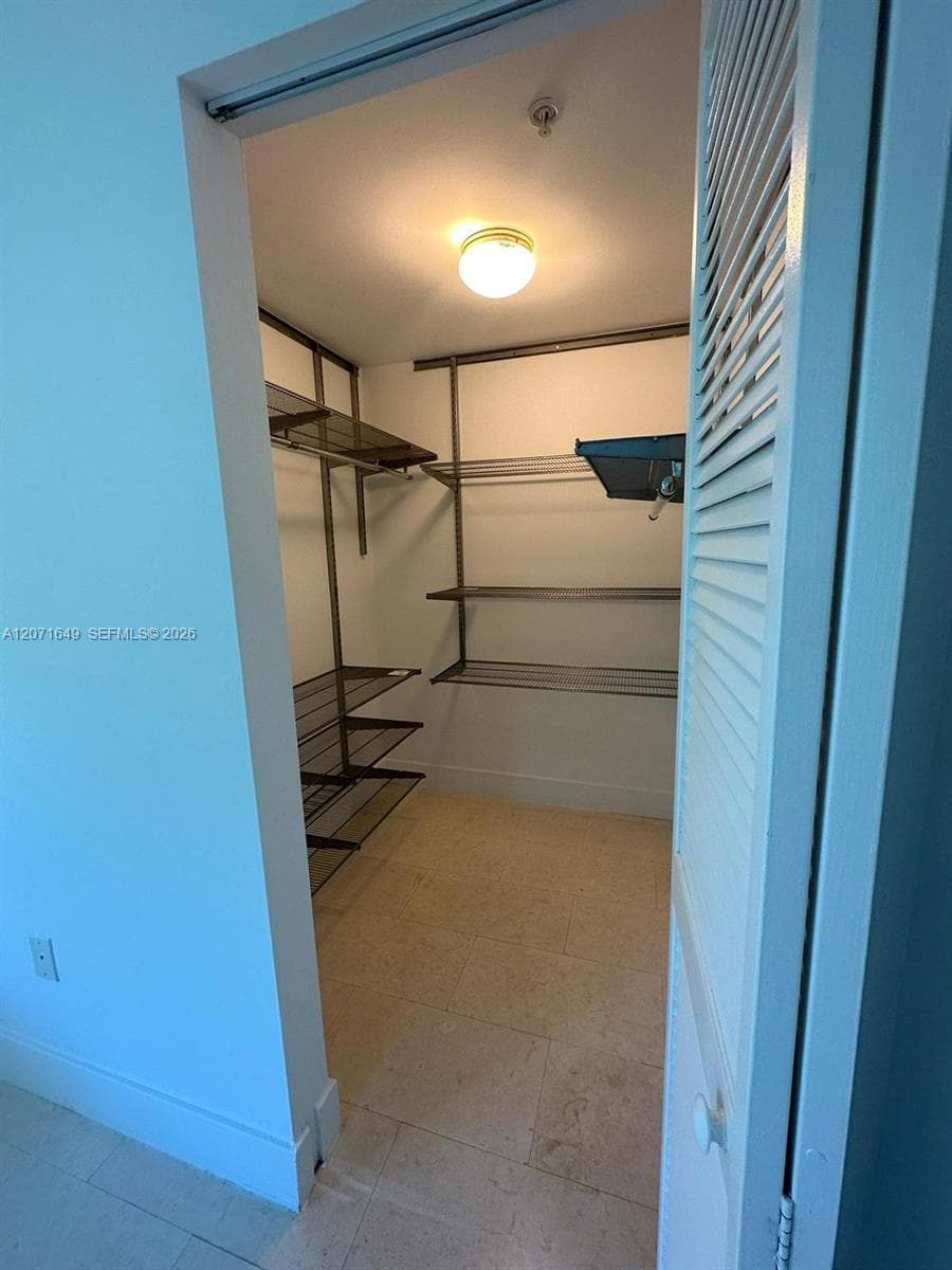 7728 COLLINS AV # 1, Miami Beach FL 33141 photo 4