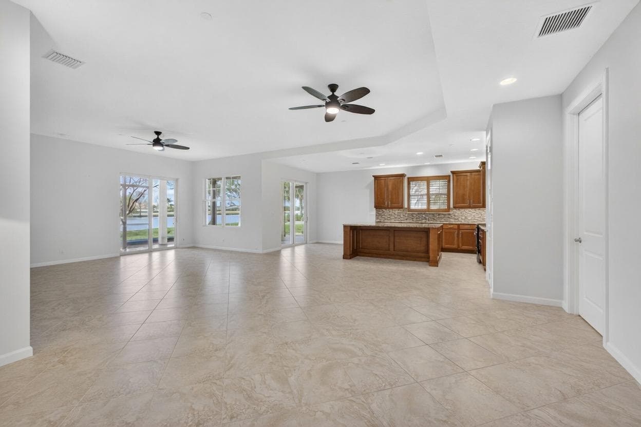 111 Tresana Boulevard # 29, Jupiter FL 33478 photo 4