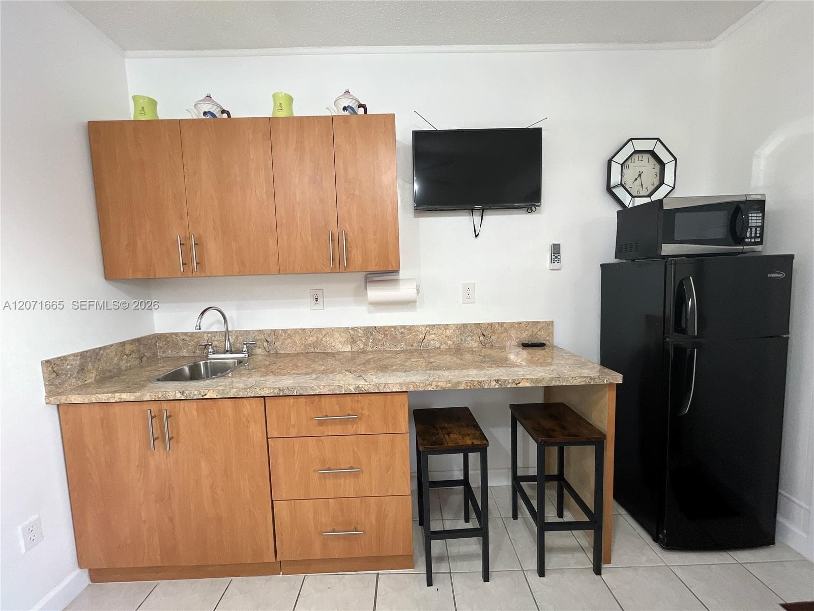 3054 NW 18TH ST # 2, Miami, FL 33125 photo 3