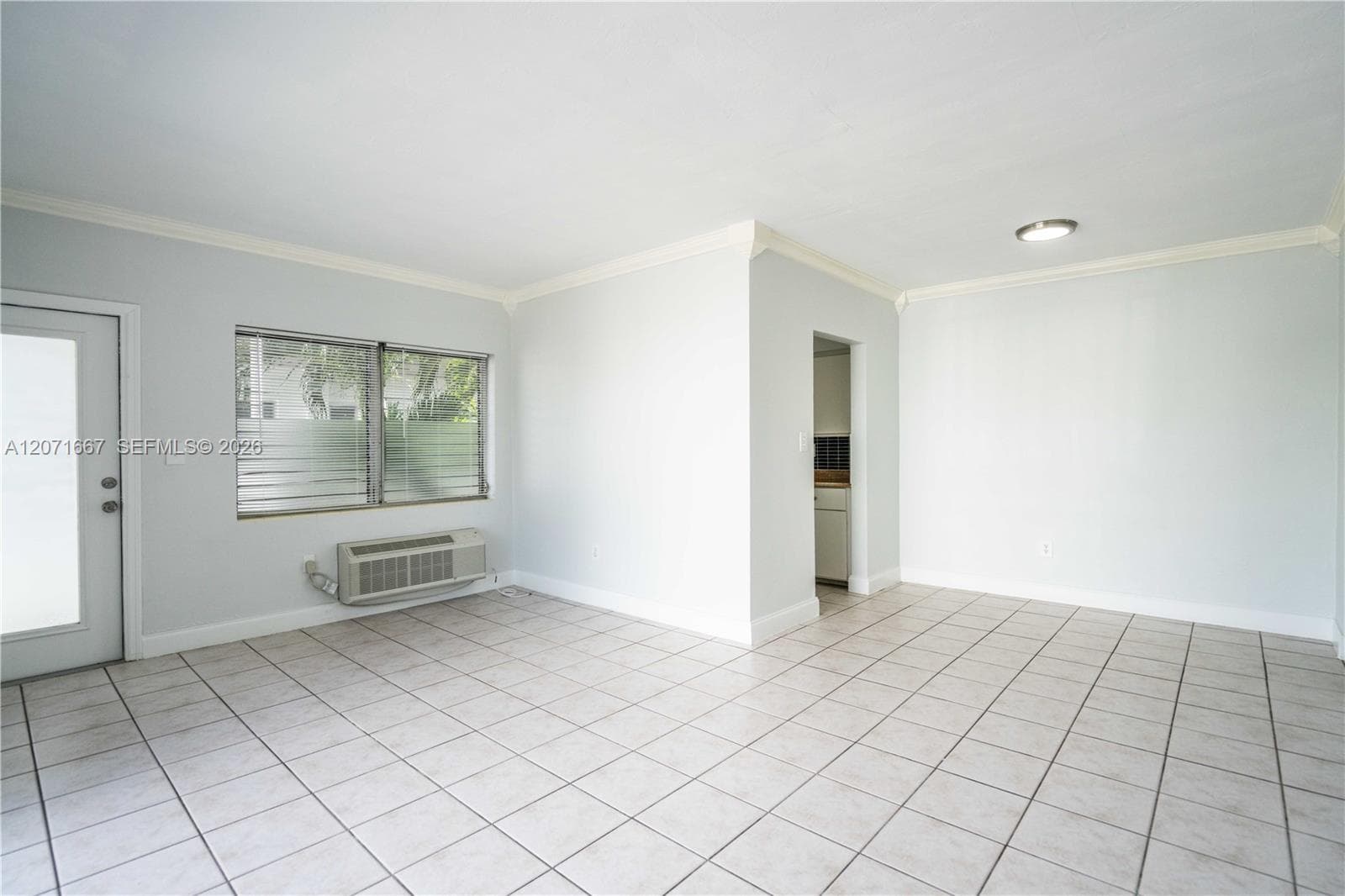 7640 Carlyle Ave # 7A, Miami Beach FL 33141 photo 4