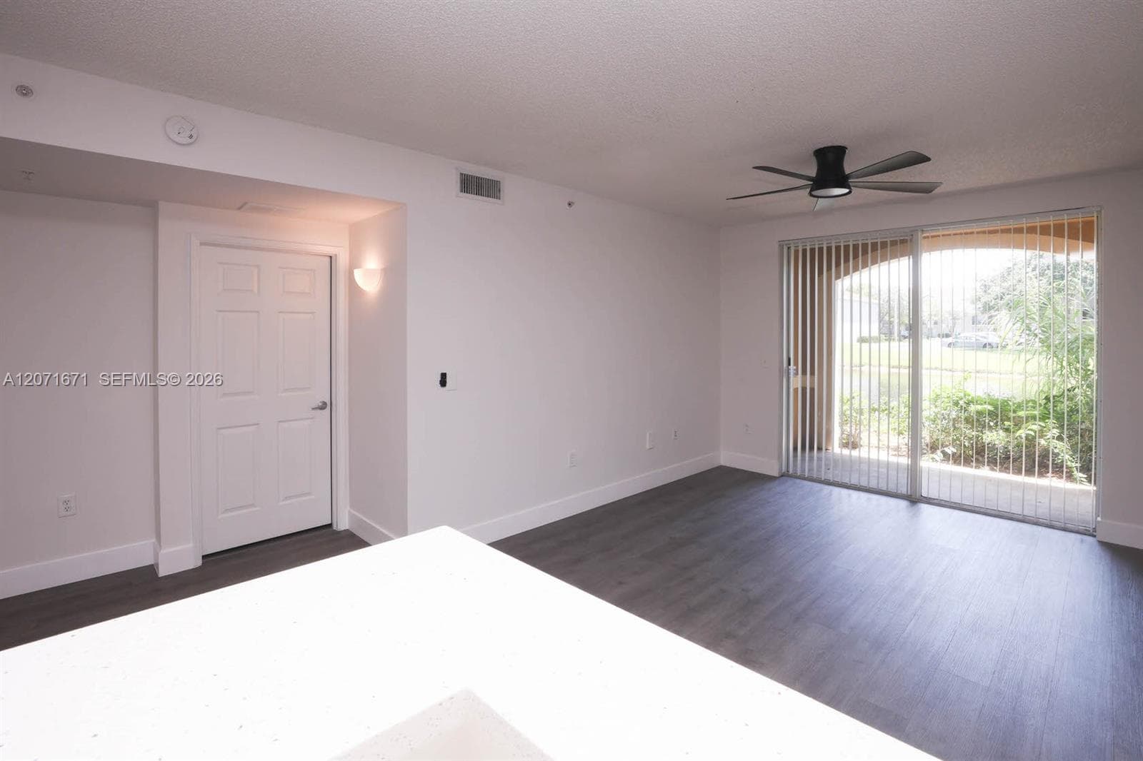 8050 N Nob Hill Rd # 106, Tamarac FL 33321 photo 2
