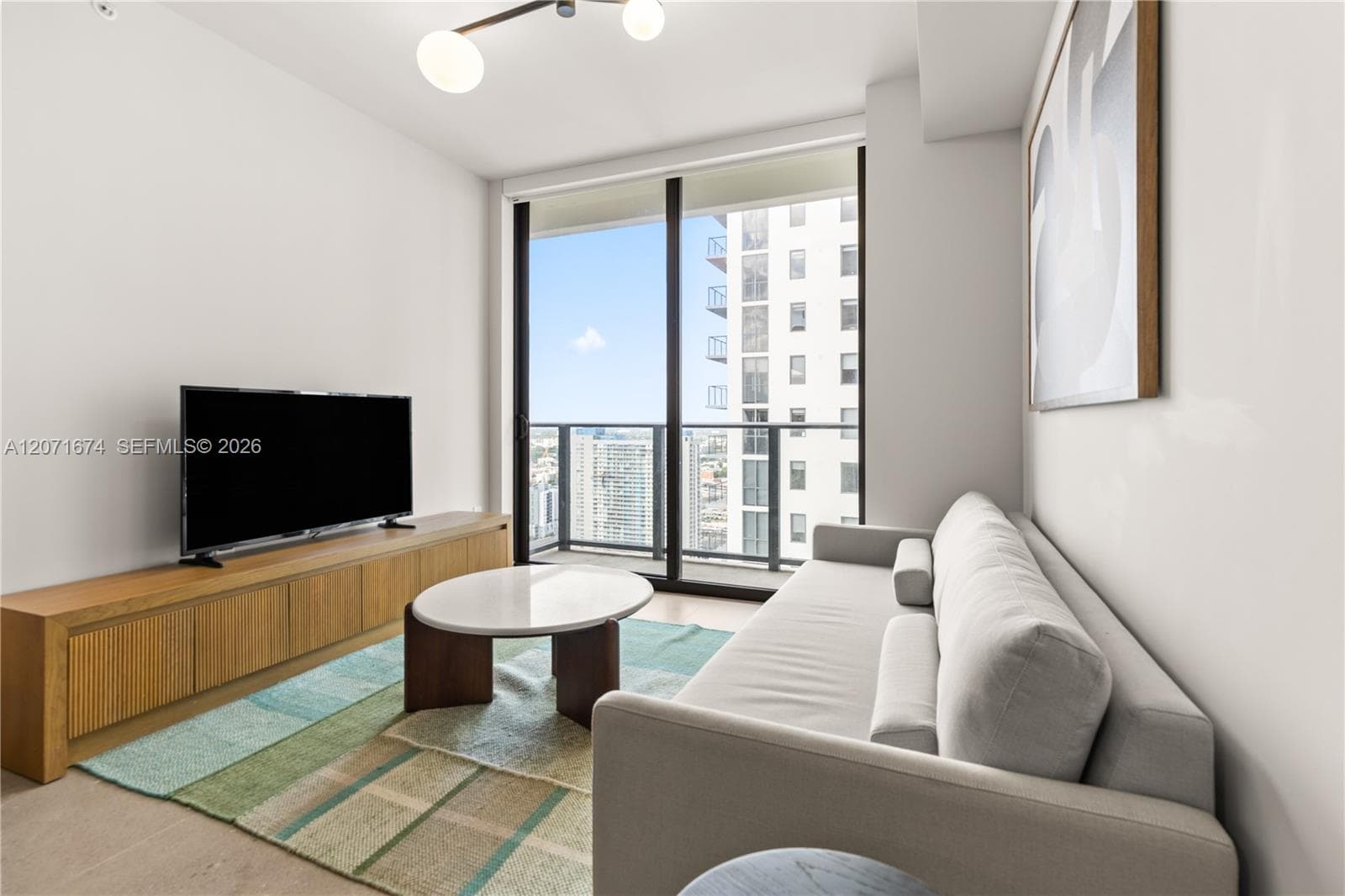 11 NE 6 ST # 3213, Miami FL 33132 photo 2