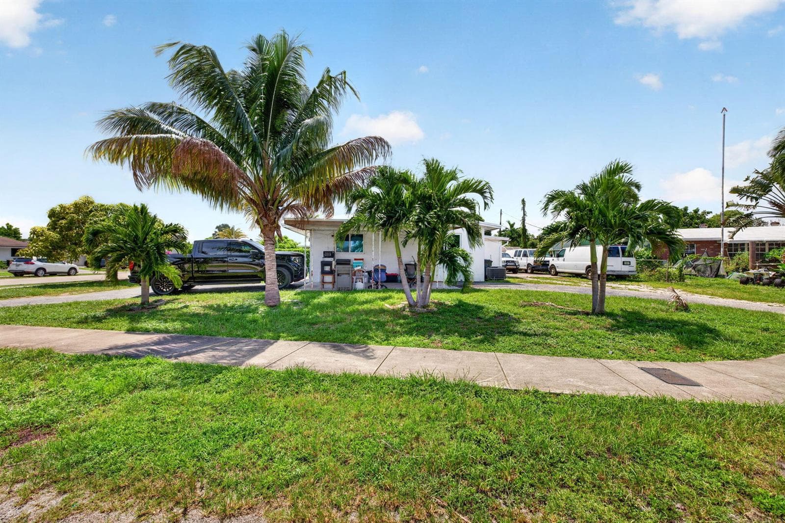 1501 NW 41ST Street, Oakland Park FL 33309 photo 3