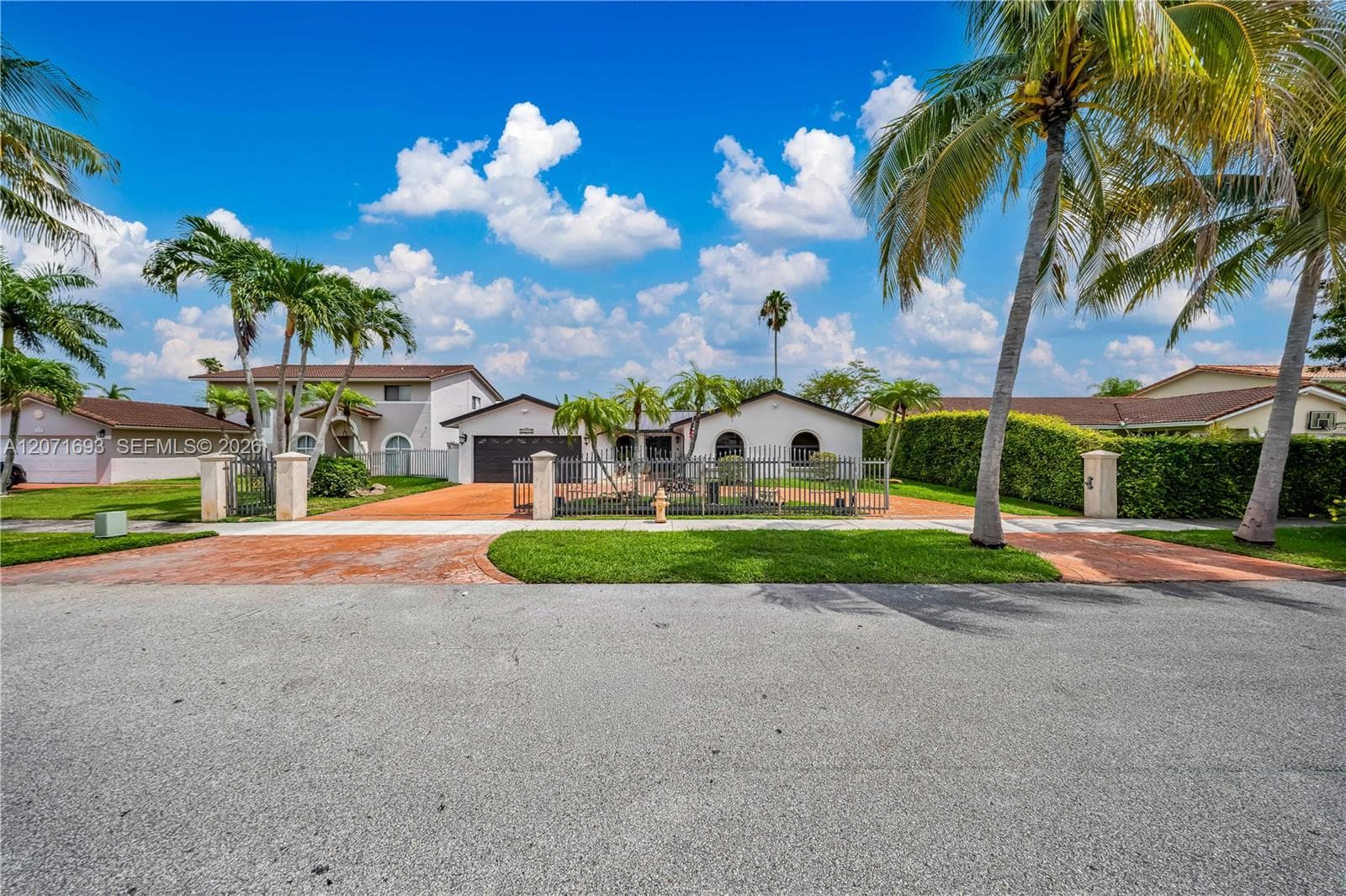 13991 SW 159 terrace, Miami FL 33177