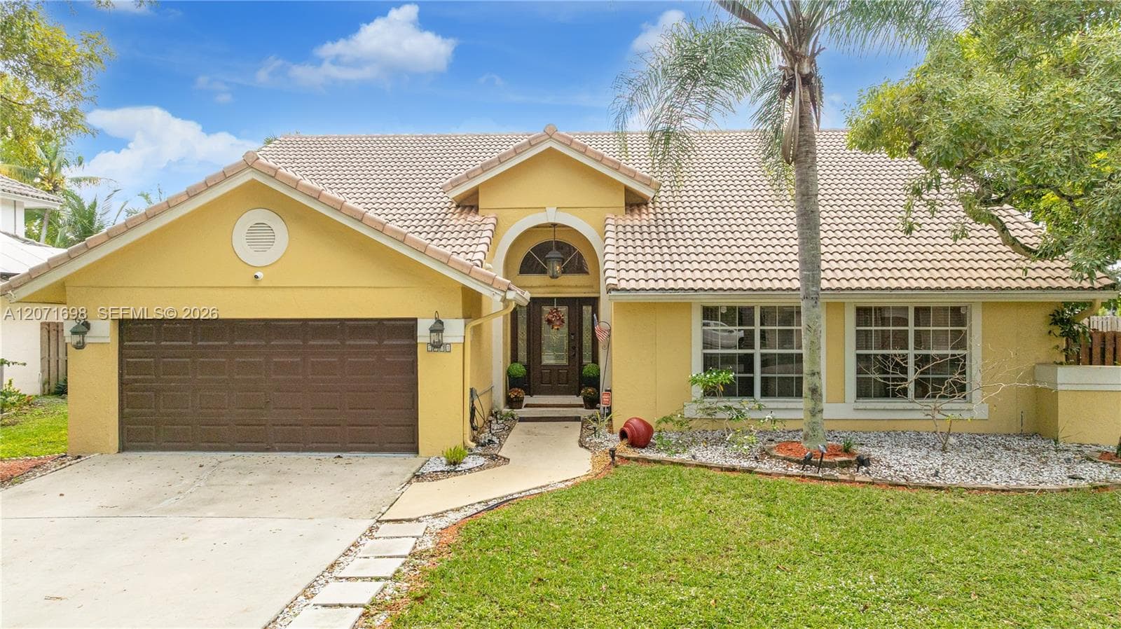 7101 NW 44th Ln, Coconut Creek FL 33073 photo 2