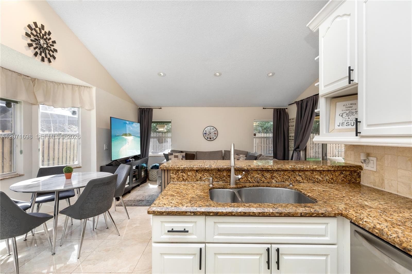 7101 NW 44th Ln, Coconut Creek FL 33073 photo 5
