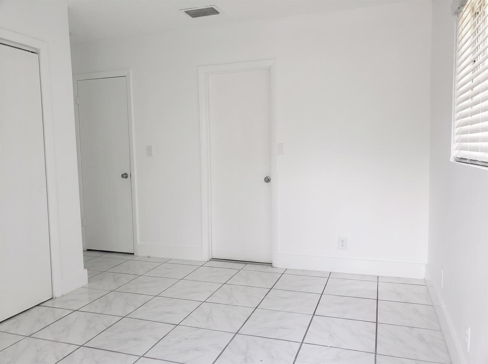141 NW 4th Avenue # 3, Dania Beach FL 33004 photo 4