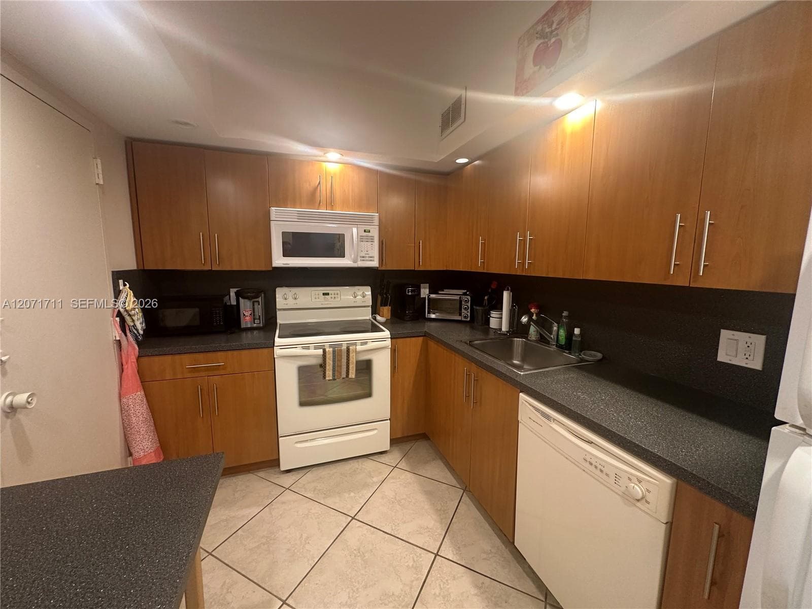 1985 S Ocean Dr # 12B, Hallandale Beach FL 33009 photo 4