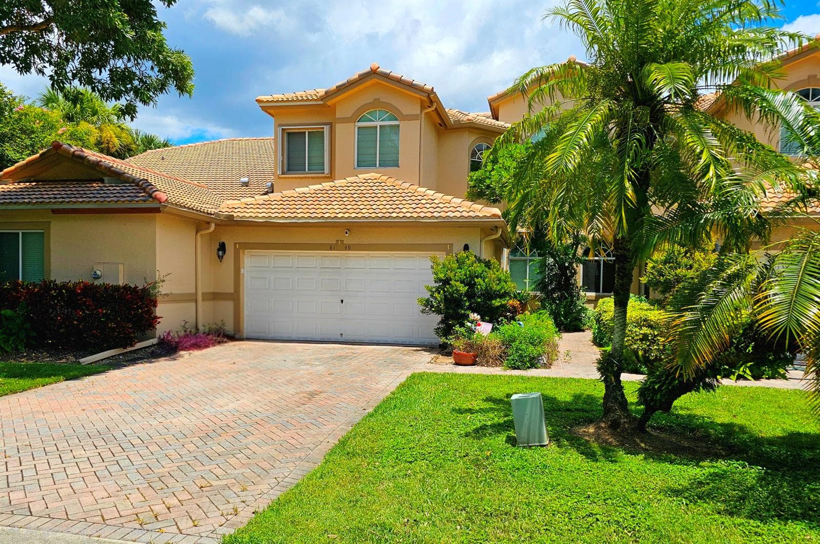8149 MADISON LAKES Circle S, Davie FL 33328 photo 2