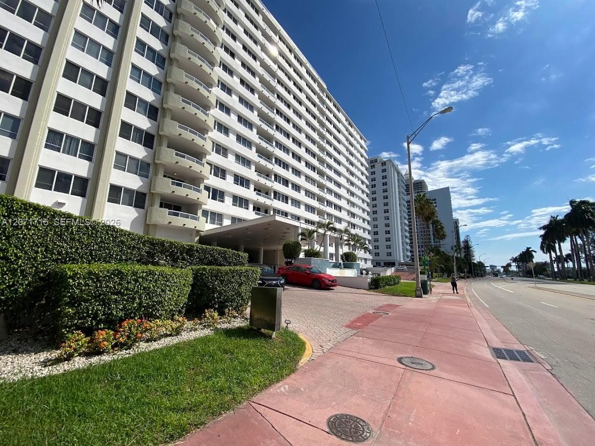 5005 Collins Ave # 722, Miami Beach FL 33140 photo 2