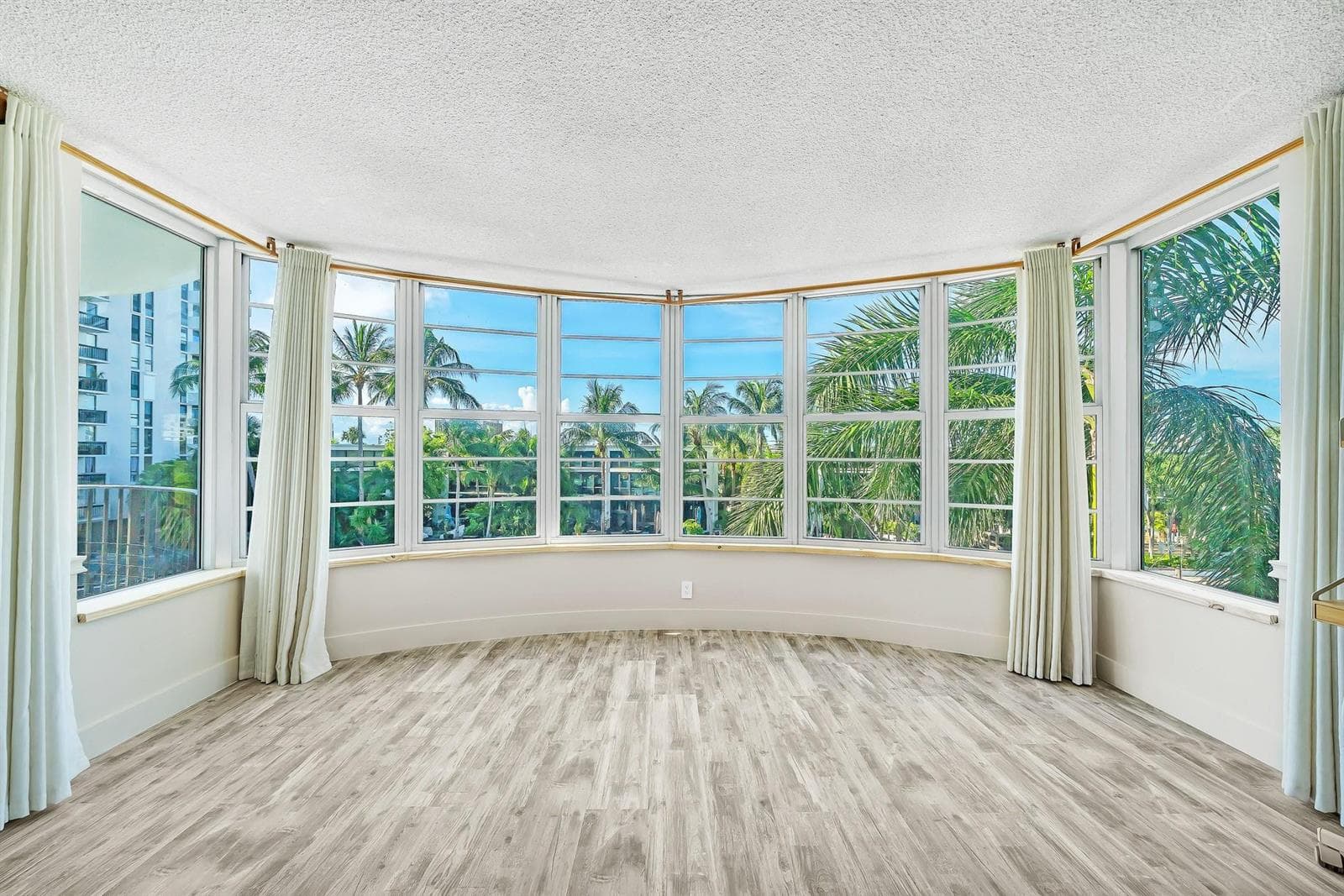 3051 NE 48TH Street # 301, Fort Lauderdale FL 33308 photo 5