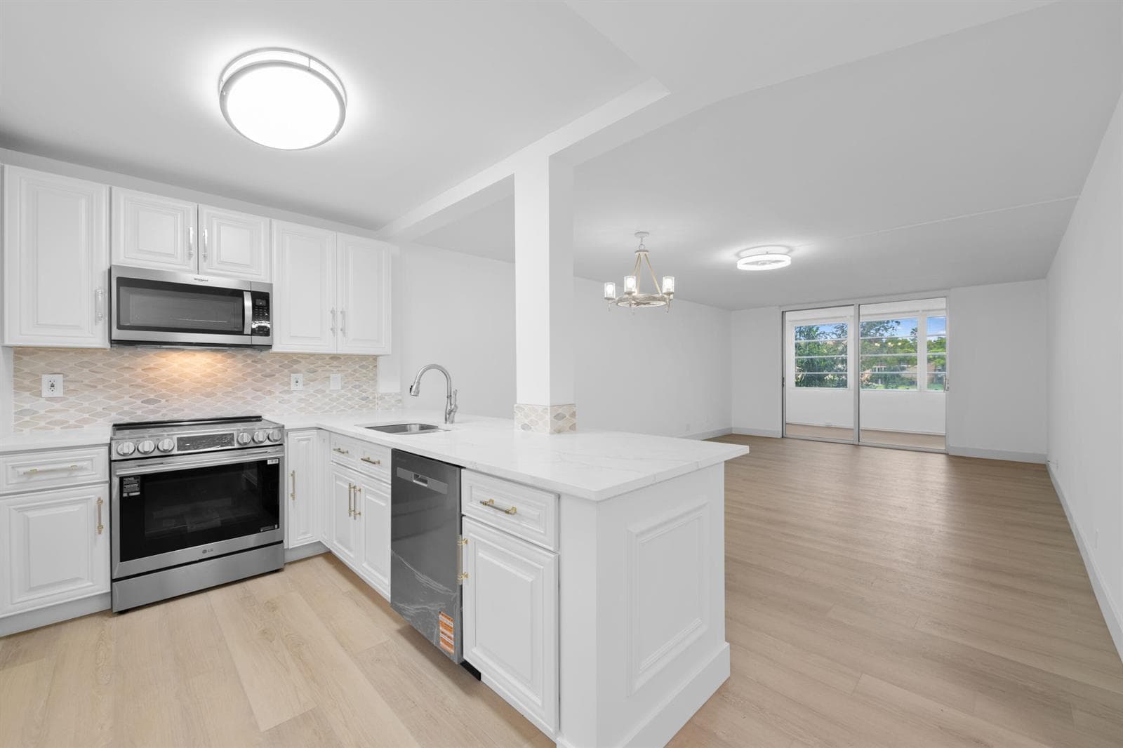 370 NW 76TH Avenue # 204, Margate FL 33063 photo 3