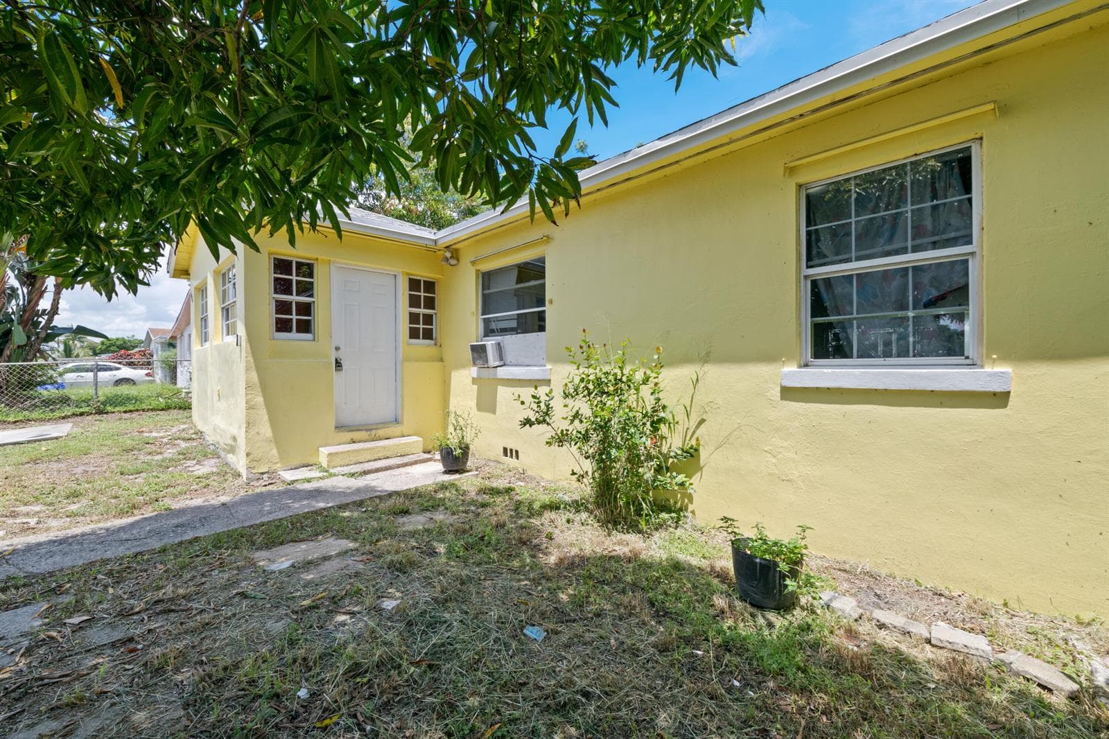 616 W 5TH Street, Riviera Beach FL 33404 photo 5