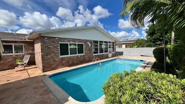 11461 NW 35th St, Sunrise FL 33323 photo 3
