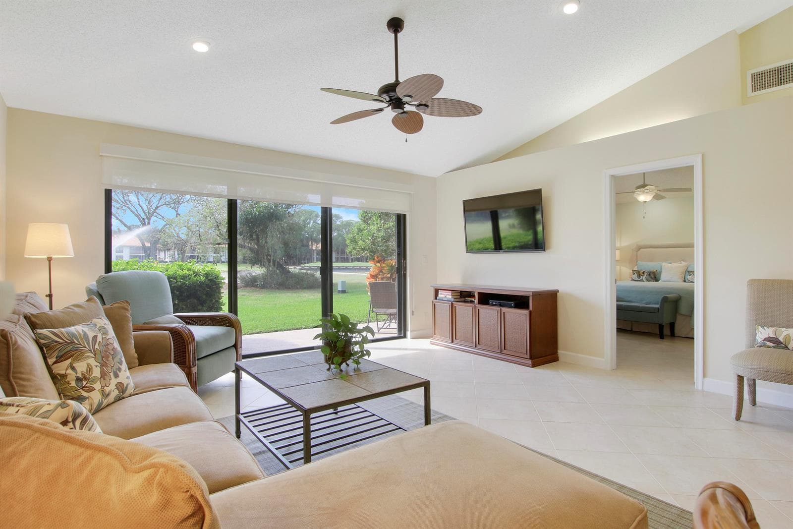 820 Club Drive, Palm Beach Gardens FL 33418 photo 4