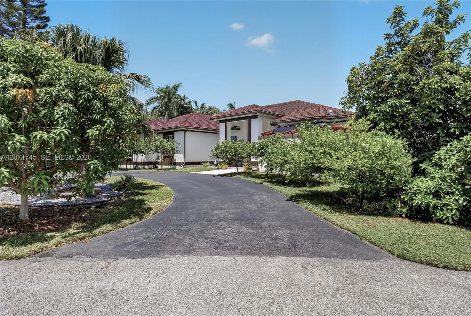 17711 SW 81st Ct, Palmetto Bay FL 33157 photo 3