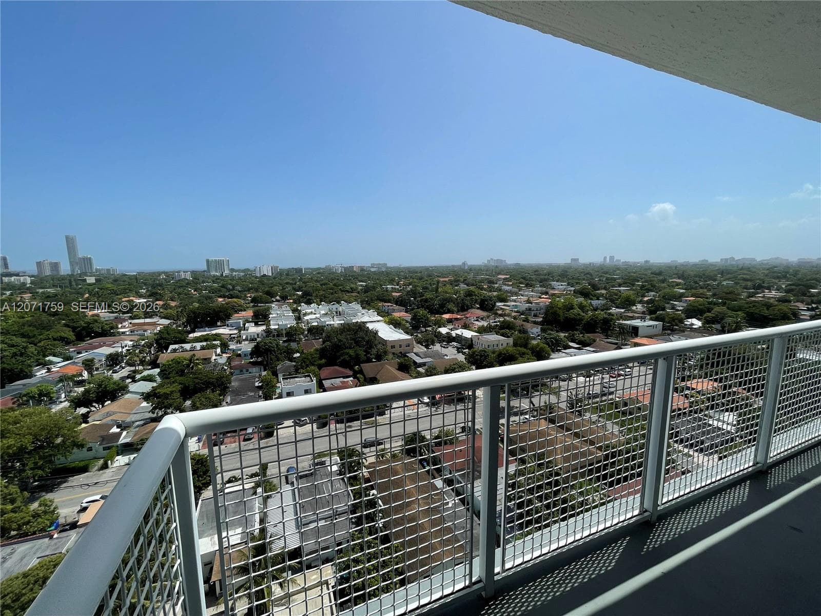 900 SW 8th St # 1503, Miami FL 33130 photo 5