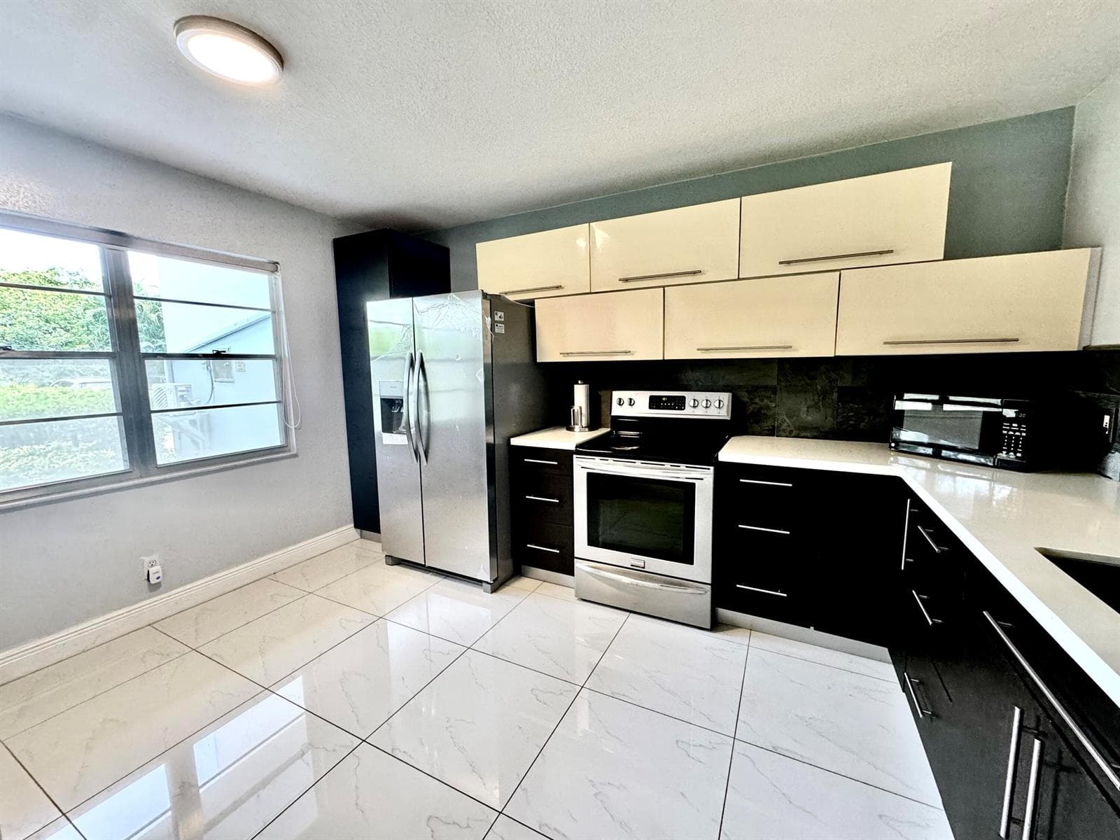 12600 SW 5TH Court # 109L, Pembroke Pines FL 33027 photo 4
