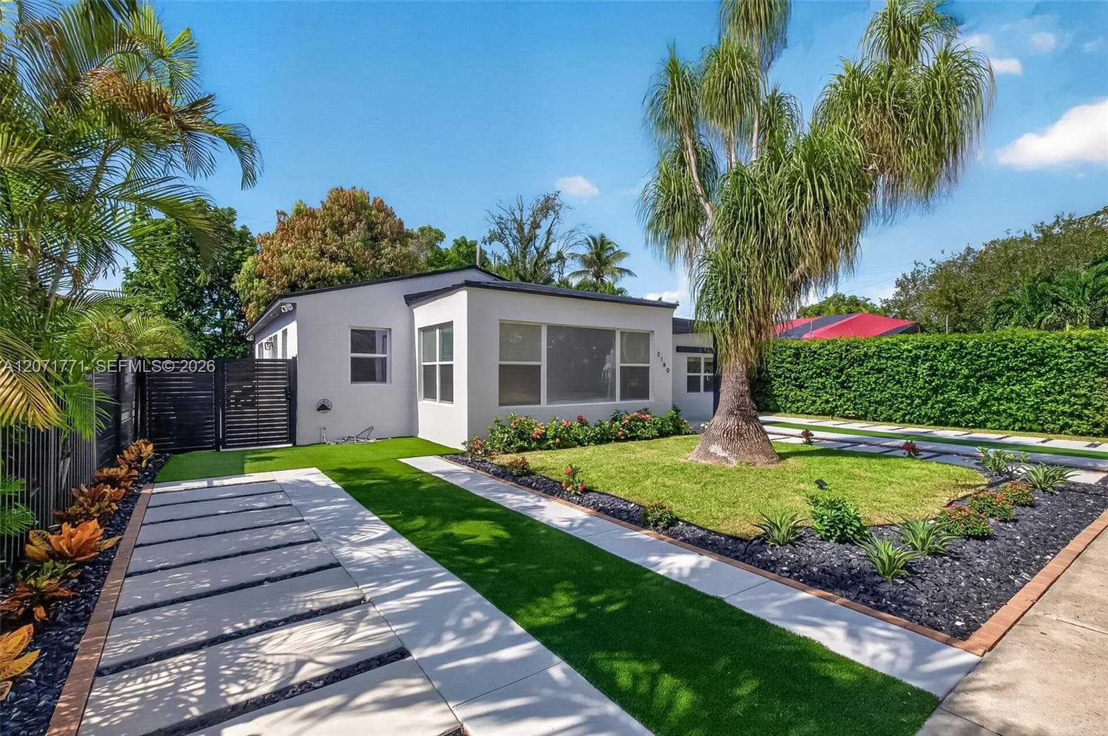 2180 SW 20th St, Miami FL 33145 photo 4