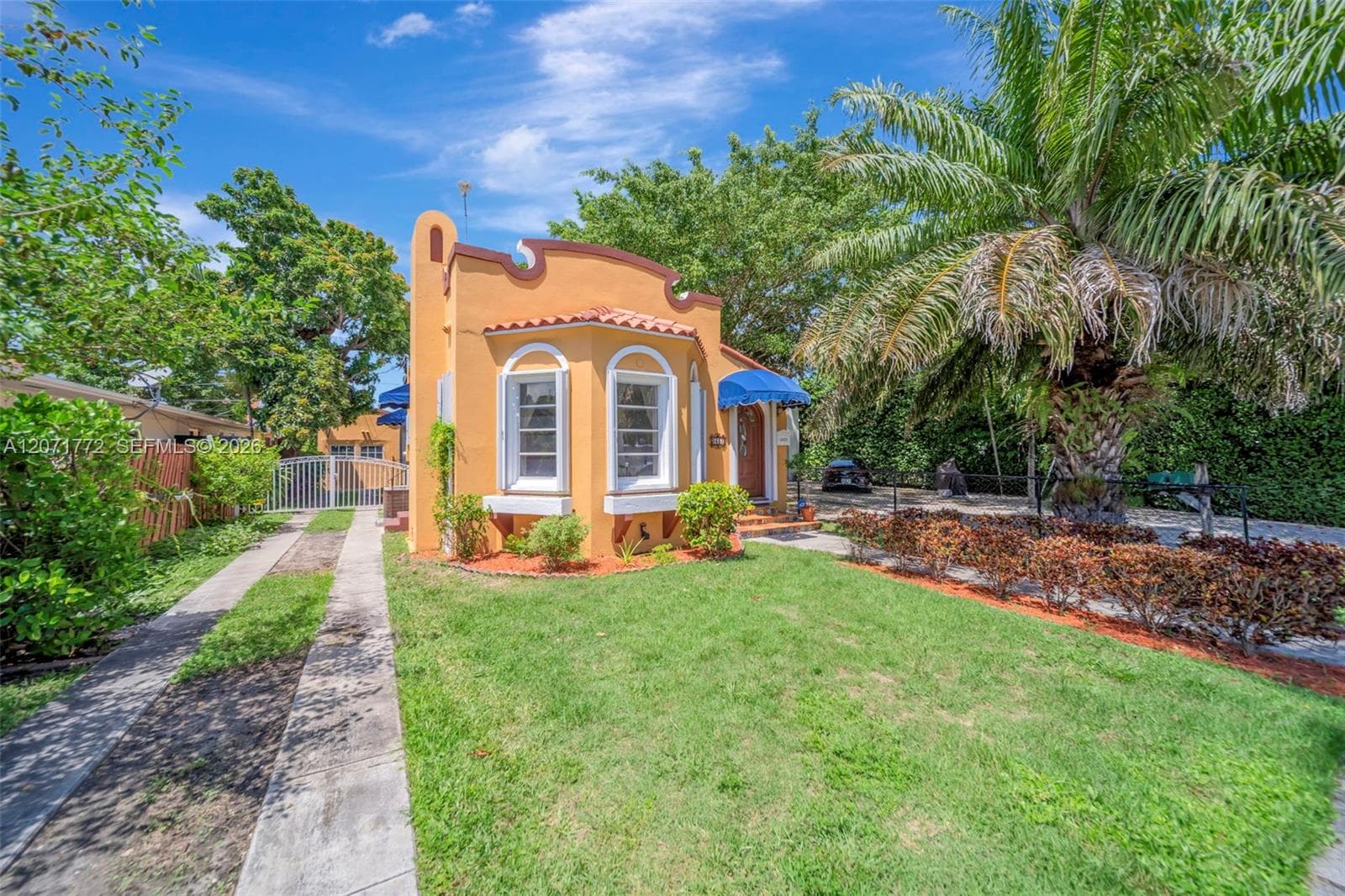 3431 SW 25th St, Miami FL 33133 photo 3