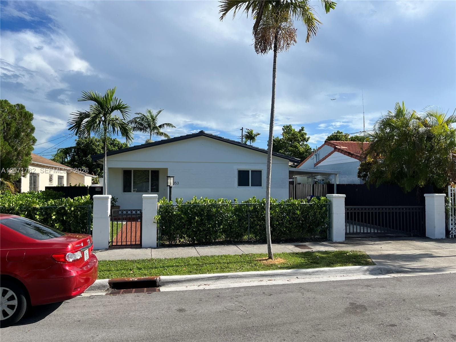2353 SW 4th St, Miami FL 33135