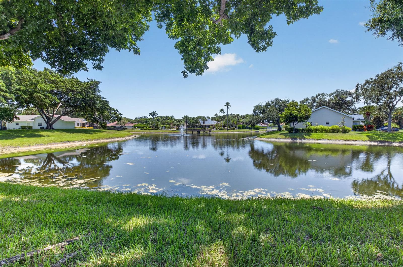 10884 LAKE FRONT Place, Boca Raton FL 33498 photo 2