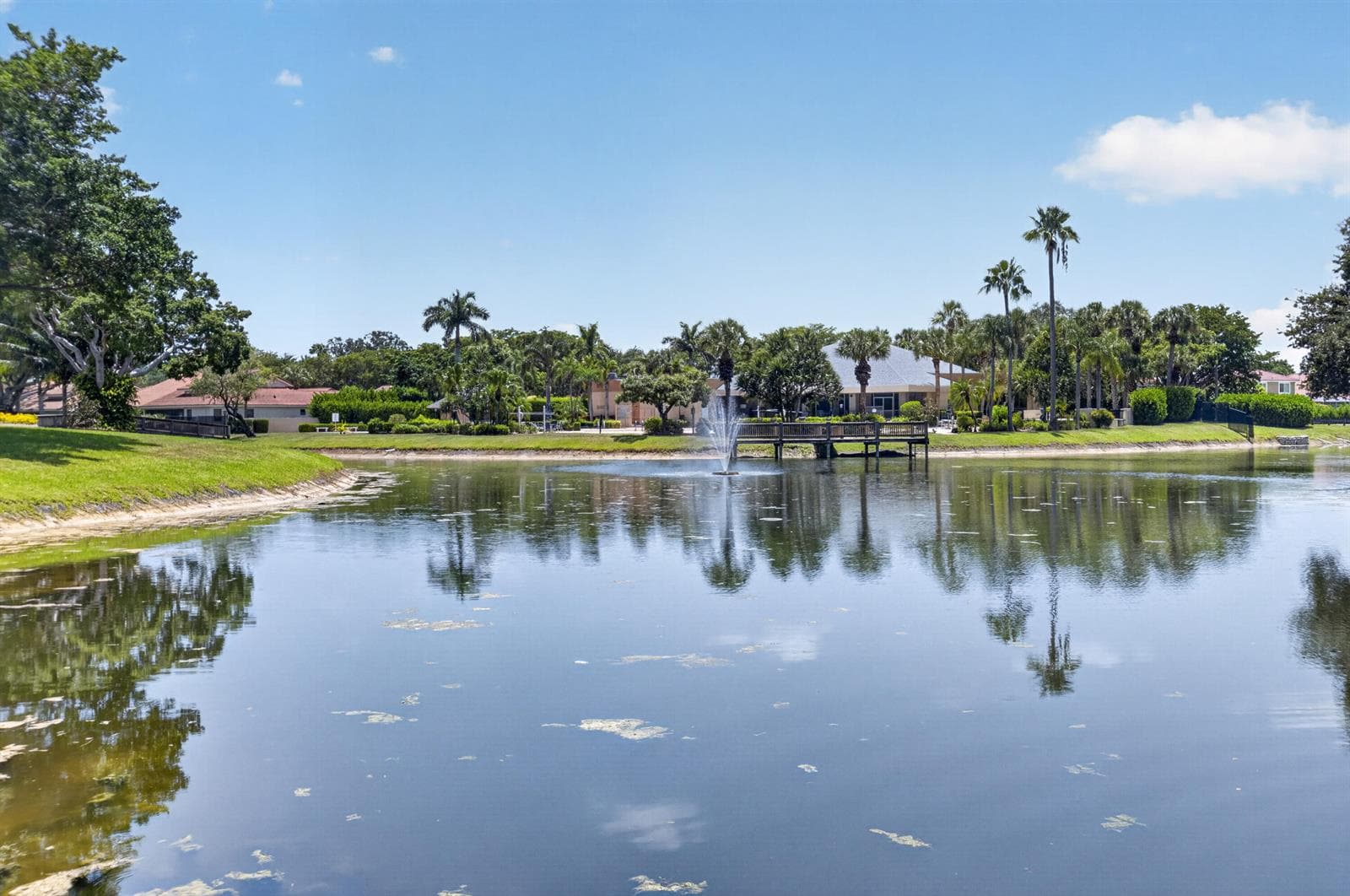 10884 LAKE FRONT Place, Boca Raton FL 33498 photo 3