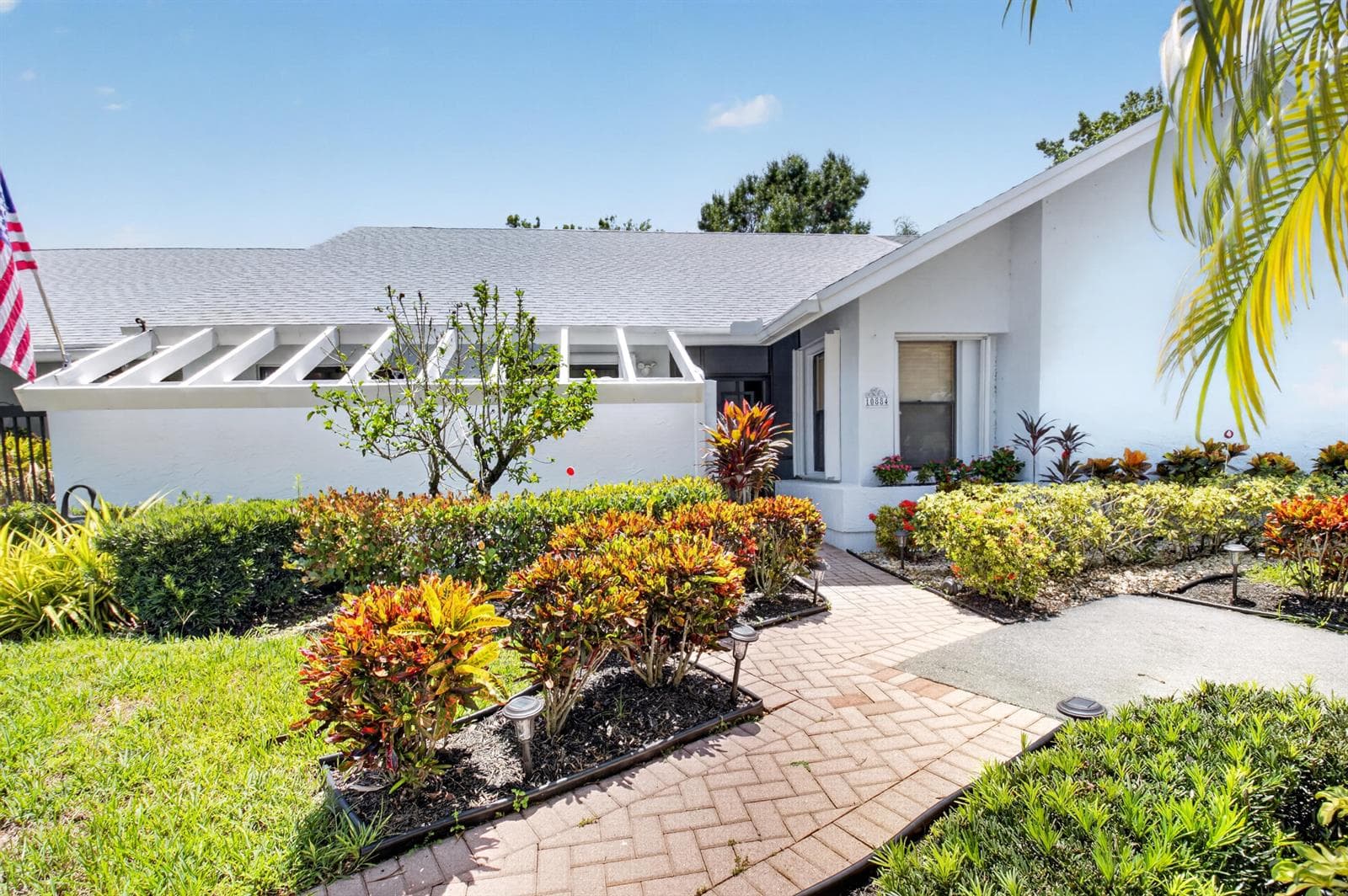 10884 LAKE FRONT Place, Boca Raton FL 33498
